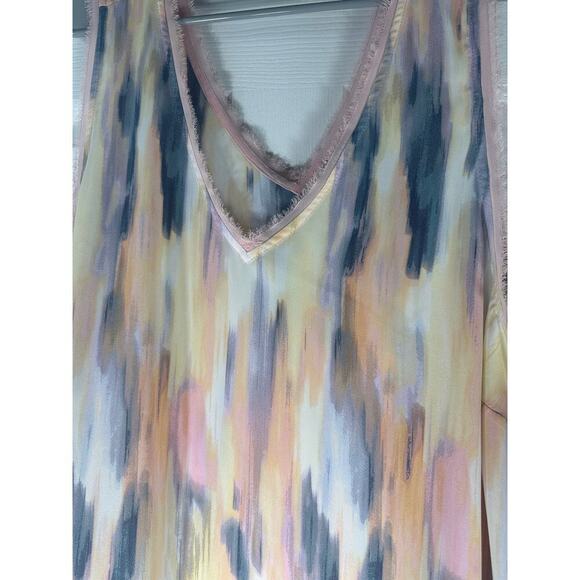 Torrid Georgette Raw Edge Tank - Picture 9 of 11